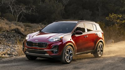 كيا تكشف عن سيارتها 