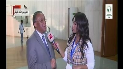 فيكتور هاريسون: الاقتصاد الكلي لقارة السمراء مشجع التوقعات تشير إلى نموه