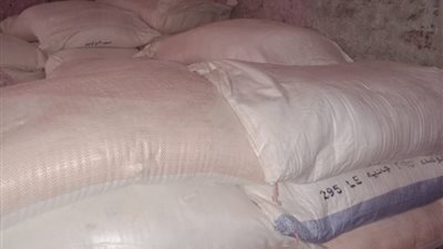إحباط بيع 3 أطنان دقيق مدعم بالسوق السوداء في الجيزة