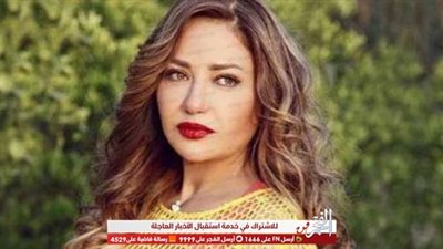 تبنت طفلًا وهذه علاقتها بأسرة 