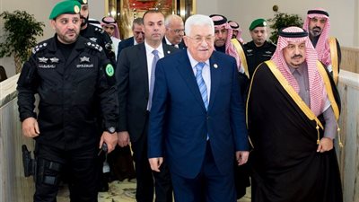 الرئيس الفلسطيني يصل إلى الرياض 