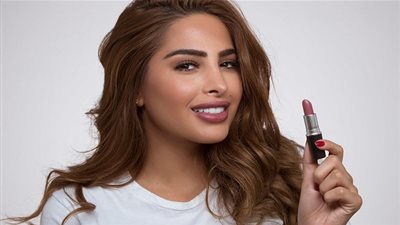 معلومات لا تعرفها عن مدونة الموضة والجمال فوز الفهد