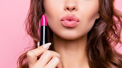 أفضل درجات أحمر الشفاه التي تناسب إطلالتك في عيد الحب 