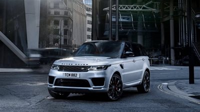 رنج روفر تزيح الستار عن 