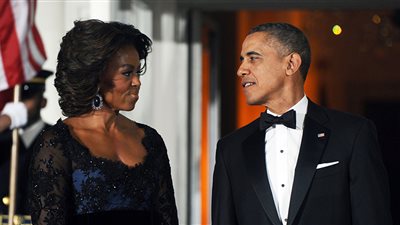أوباما يتغزل بزوجته بمناسبة عيد الحب