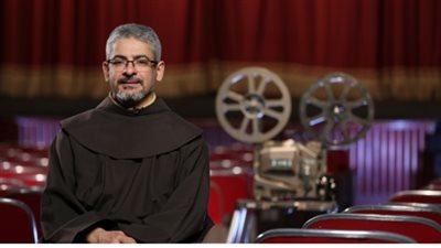 بطرس دانيال يكتب: أنا إنسان... هل تقبلنى؟