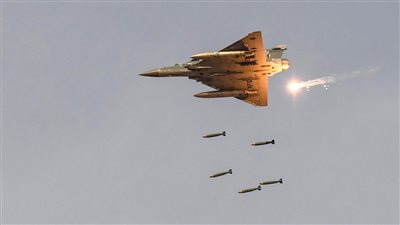 الهند تجرى مناورات واسعة على حدود باكستان (صور)