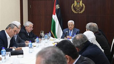 الرئاسة الفلسطينية تؤكد عدم التدخل في الشؤون الإسرائيلية