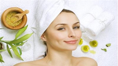 أخطاء يومية ترتكبينها دائما تلحق الضرر ببشرتك.. تجنبيها!