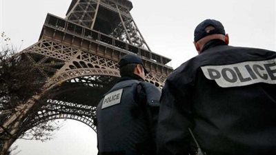 السلطات الفرنسية تدعو لمواجهة معاداة السامية