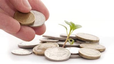 هل يجوز للإبن أن ينفق من مال والديه؟.. أمين الفتوى يجيب