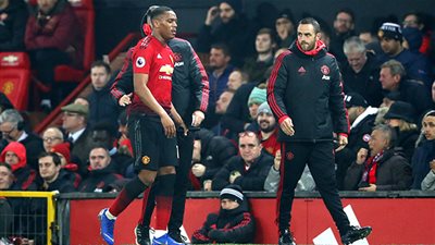 إصابة مارسيال تثير القلق في مانشستر يونايتد