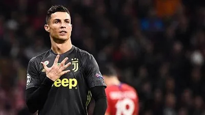 تعليق صادم من نجم أتلتيكو مدريد على إشارة كريستيانو رونالدو