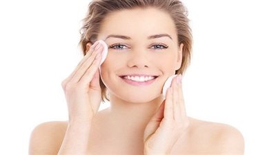 ماسكات اللوز حلكِ السحري لتفتيح البشرة وتغذيتها 