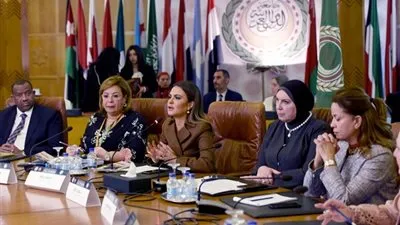 سحر نصر:  قانون الاستثمار يتضمن مادة تنص على المساواة بين الجنسين