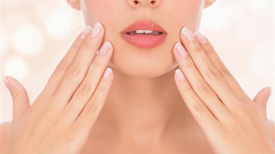 وصفات طبيعية لشد اليدين.. جربيها 