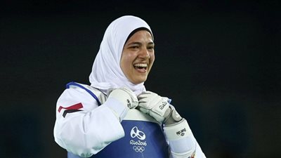 وزير الرياضة يهنيء هداية ملاك لفوزها بذهبية بطولة مصر الدولية