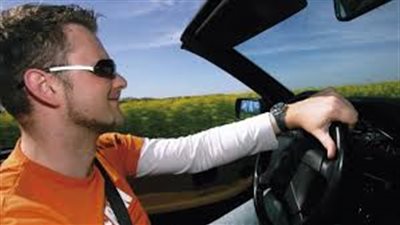 تعرف على مواصفات النظارة الشمسية المناسبة للقيادة