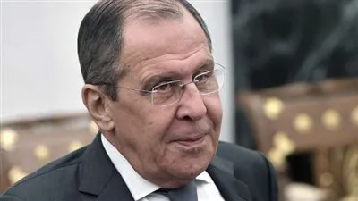 لافروف: على مجلس الأمن رفع العقوبات عن بيونغ يانغ بشكل جزئي