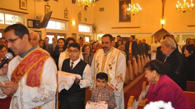 الأنبا توماس عدلى يحتفل بالمناولة الاحتفالية ورسامة شمامسة جدد بكاليفورنيا