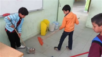 أولياء أمور مدرسة بالقاهرة يستغيثون بالتعليم: 