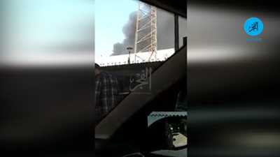 أول فيديو لحريق جرار قطار بمحطة سكك حديد مصر