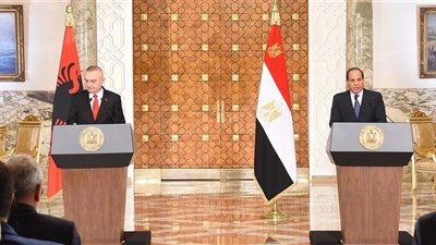 الرئيس يستقبل الرئيس الألباني بقصر الاتحادية ويعقد معه جلسة مباحثات‎