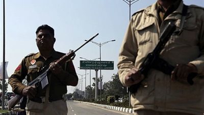 توترات باكستان والهند ترفع مستوى التهديد من حرب نووية إلى الرابع