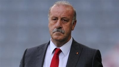 ديل بوسكي يختار الأفضل بين ميسي ورونالدو