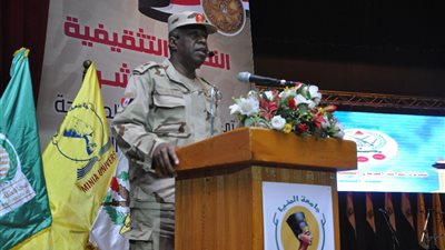 قائد قوات الدفاع العسكري: القوات المسلحة أخذت القرار لمواجهة الإرهاب واقتلاعه من على أرض مصر