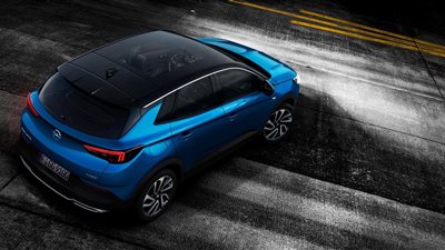 تعرف على أهم مميزات سيارة 