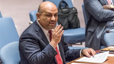 الحكومة اليمنية تدعو إيران إلى وقف دعم الحوثيين