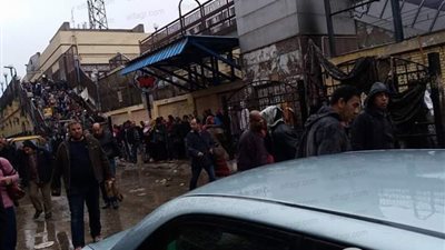 صور جديدة لتعطل مترو الأنفاق بعد انفجار كابل كهرباء المرج بسبب الأمطار