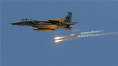 مقاتلات التحالف تشن 3 غارات على معسكر للحوثيين في حجة