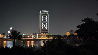 مصر تهيب بالحصول على تأشيرة العمل لأذربيجان من القنوات الرسمية