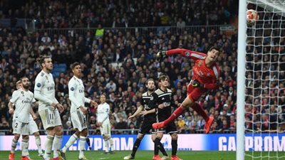 تقرير.. 5 لاعبين يحتاجهم ريال مدريد للخروج من أزمته الكبري