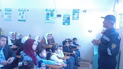 الحماية المدنية بكفر الشيخ تنظم ندوة لطلاب مدارس (صور)
