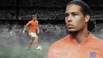 دي ليخت يُغازل ليفربول