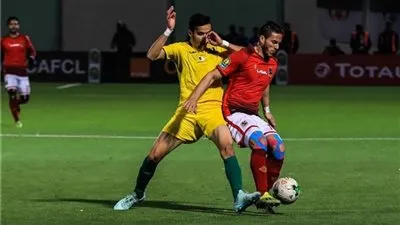 الكاف يعلن حكم مباراة الأهلي وشبيبة الساورة الجزائري 