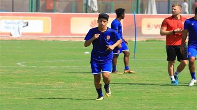 خاص.. الزمالك يخطط لخطف عمار حمدي من الأهلي بـ