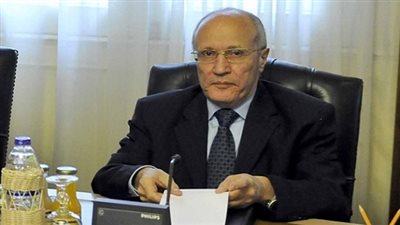وزير الإنتاج الحربي: تعاقدنا مع شركة صينية لتصنيع أتوبيسات كهربائية