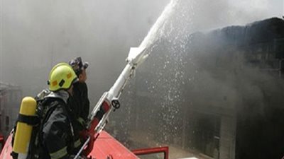 إخماد حريق داخل عقار سكني بمنطقة النهضة دون إصابات