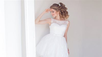 أجمل موديلات فساتين زفاف تناسب العروس القصيرة موضة 2019 (صور)