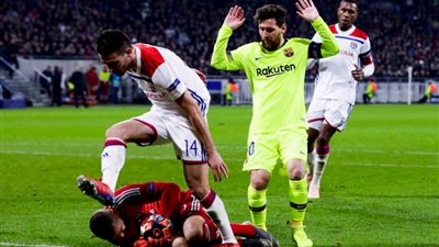 تشكيل برشلونة الرسمي أمام ليون