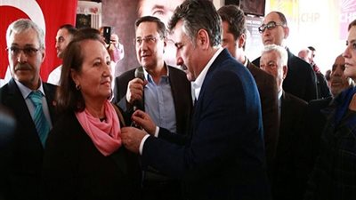 انشقاق 800 عضو عن حزب أردوغان