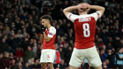 أوباميانج يثير الجدل باحتفال غريب في مباراة أرسنال ورين (فيديو)