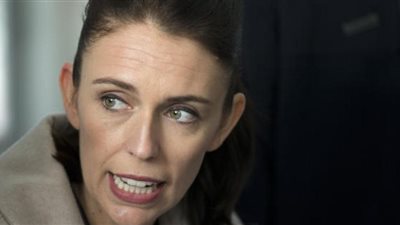 رئيسة وزراء نيوزيلندا: التحقيقات لا تزال متواصلة مع 3 أشخاص اعتقلوا على خلفية الاعتداء