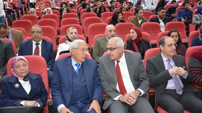 محافظ الدقهلية في احتفال المرأة المصرية بـ ١٠٠ عام.. المرأة هي كل المجتمع 