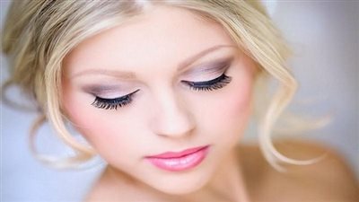 طرق سحرية لعلاج تساقط الرموش قبل الزفاف