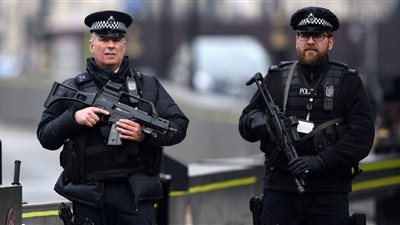 بريطانيا تحقق بهجوم إرهابي نفذه يميني متطرف